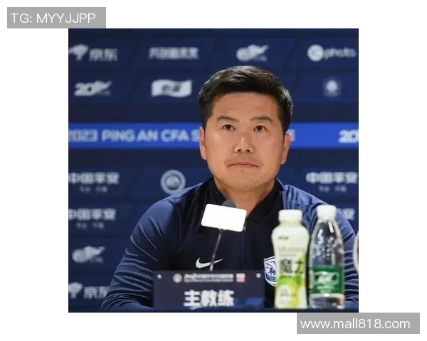 从绿茵场到战场足球明星化身将军的传奇故事